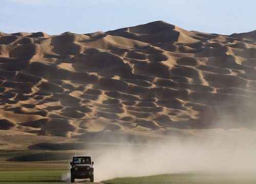 走进世界最高的阿尔金山沙漠