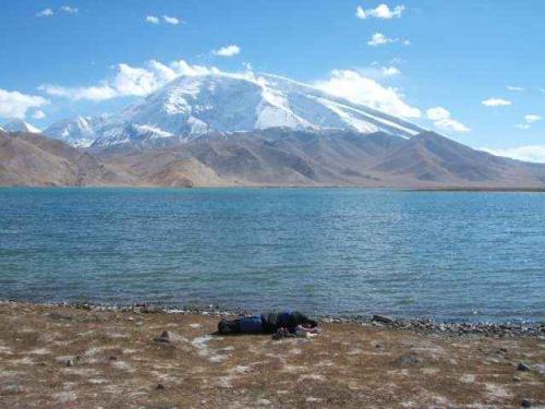 新疆阿图什喀拉库勒湖风景区