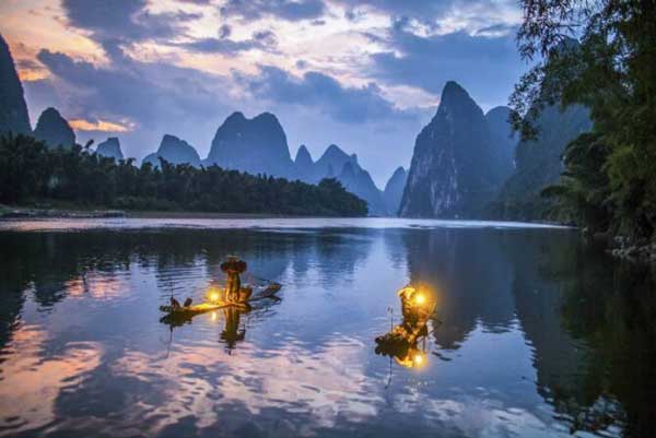 桂林.小漓江.阳朔.北海+南宁.德天瀑布.通灵大峡谷四飞8日