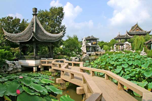 海口.兴隆.三亚+广州.深圳.珠海+华东五市+扬州、畅游双水乡“乌镇.南浔”  四飞16日游
