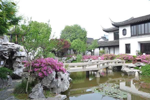 华东五市+水乡“乌镇东栅”、鼋头渚、木渎 中国馆 单飞单卧8日游
