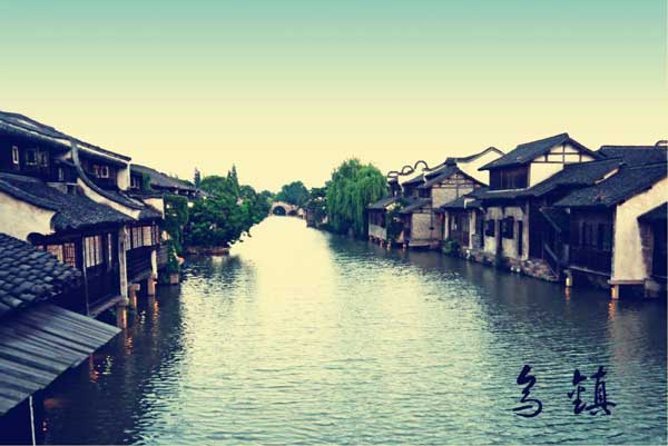 钜美江南南京.杭州.上海.苏州.无锡+双水乡“乌镇.西塘”双飞8日游【一价全含零自费】